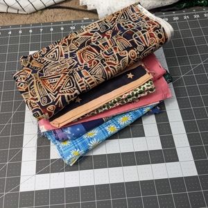 Fun pattern quilting fabric bundle